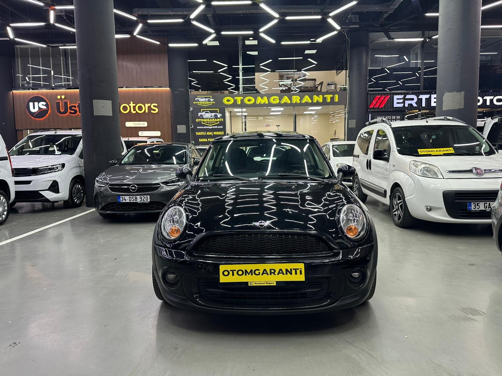 MİNİ COOPER 300 BİN PEŞİNAT İLE 36 AY TAKSİT İMKANI 